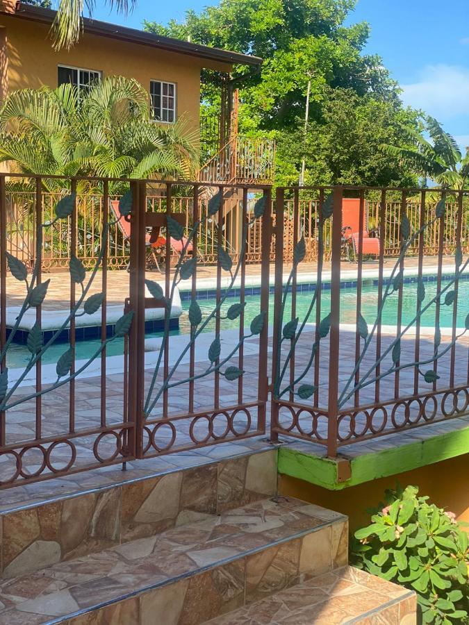 Montego Bay, Ironshore Luxury Studio Kültér fotó